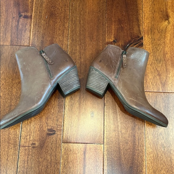 FRYE Judith Double Zip Size 9 - Picture 8 of 11